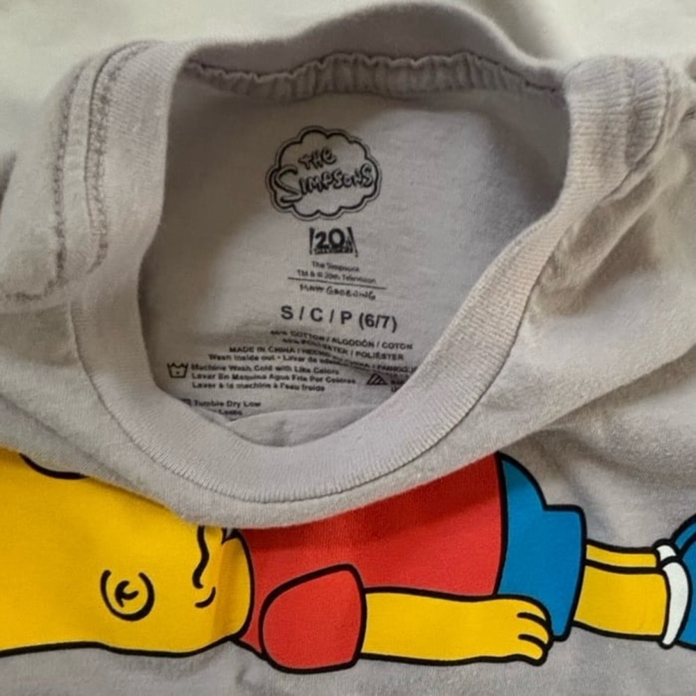 New- The Simpsons Boys tshirt size S 6/7 - Picture 3 of 4